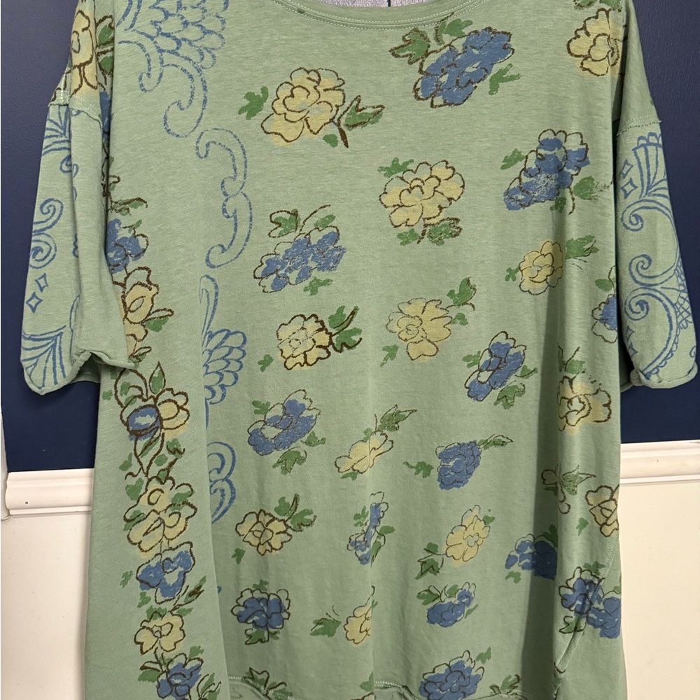 Floral Green Top
